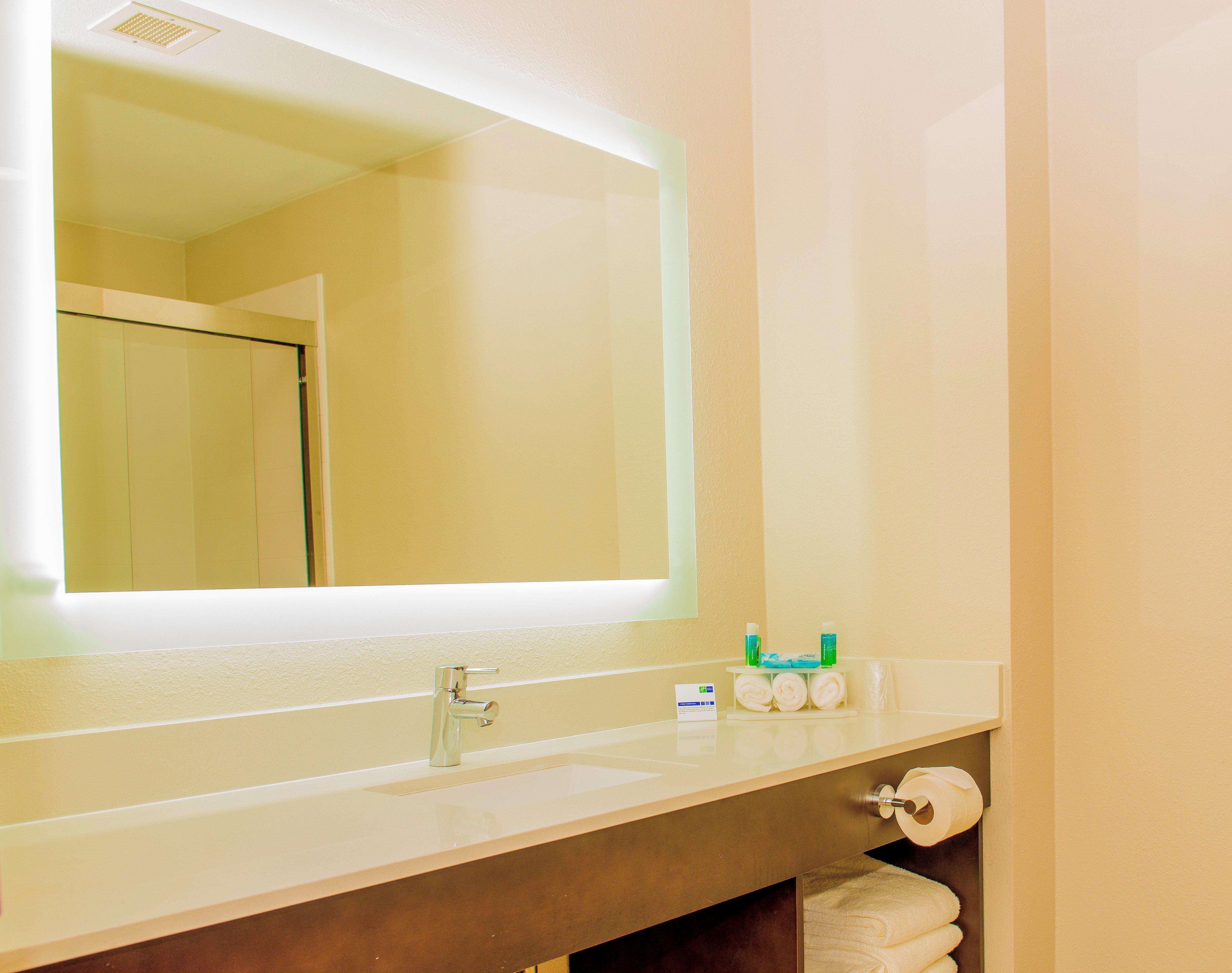 Holiday Inn Express St. Petersburg North / I-275 By Ihg Esterno foto