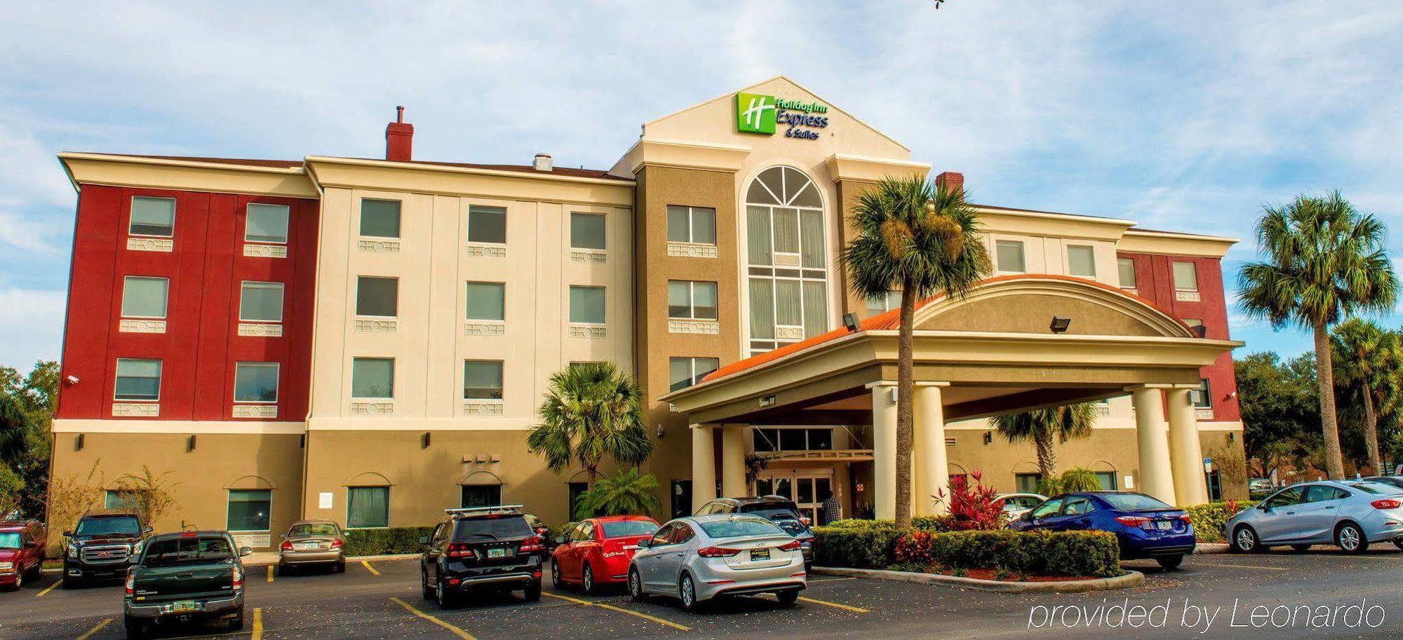 Holiday Inn Express St. Petersburg North / I-275 By Ihg Esterno foto